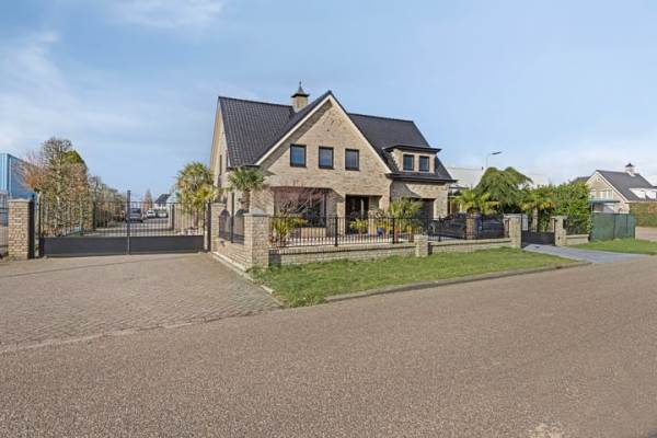 Woning Struikhei 21 Sprundel