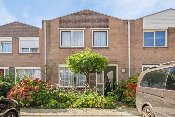 Woning Van Tussenbroekstraat 16 Tilburg
