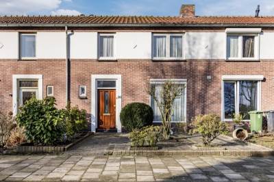 Woning Prof. Titus Brandsmastr 86 Best