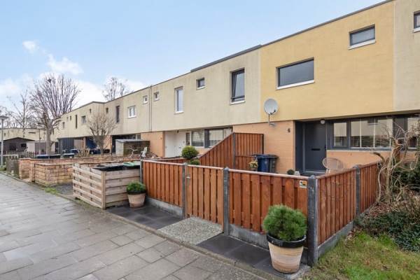Woning Drakensteynpad 6 Almere