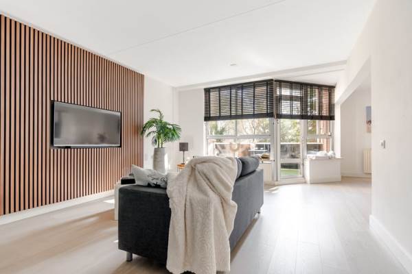 Woning Leusdenhof 350 Amsterdam