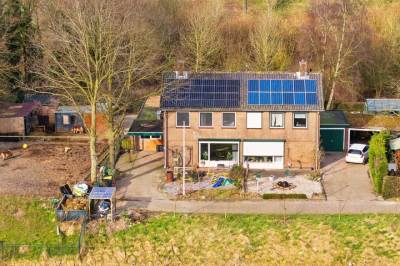 Woning Derde Dwarsweg 1 Numansdorp