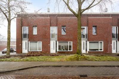 Woning van Vollenhovenstraat 33 Eindhoven
