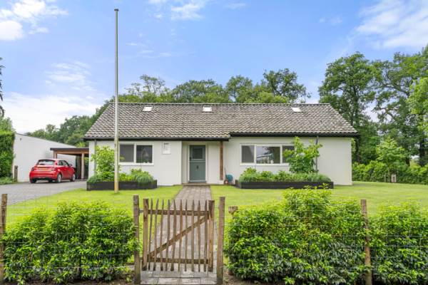 Woning Hugo de Vriespark 2 Lunteren