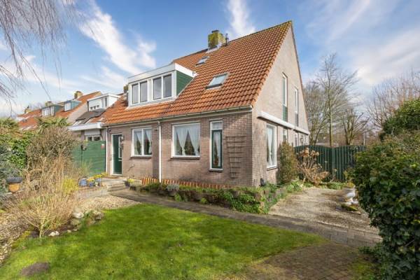 Woning Stijgbeugel 26 Zwaag