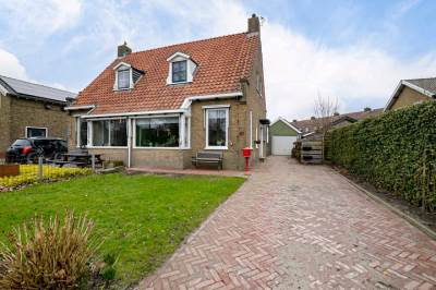 Woning Mr. Pieter Jelles Troelstrawei 67 Grou
