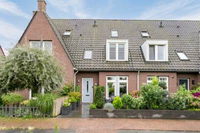 Woning Kapitein Perrotstraat 16 Halsteren