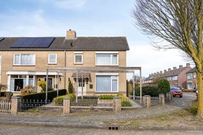 Woning Simon van den Berghstraat 35 Geffen