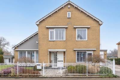 Woning Rietschoot 15 Oostzaan