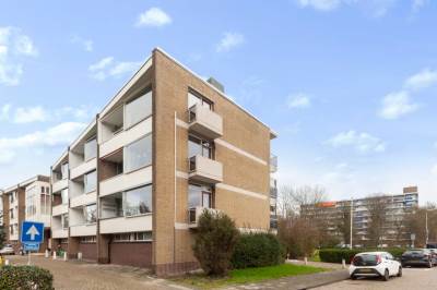 Woning Burgemeester A. van Walsumlaan 33 Vlaardingen
