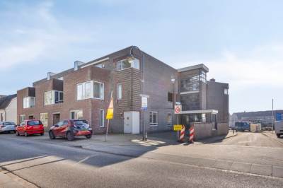 Woning Molenhoekplein 15 Valburg