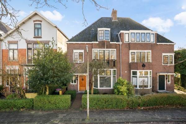 Woning Emmakade 96A Leeuwarden