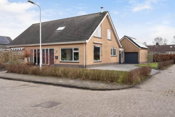 Woning van Brederodestraat 50 Makkinga