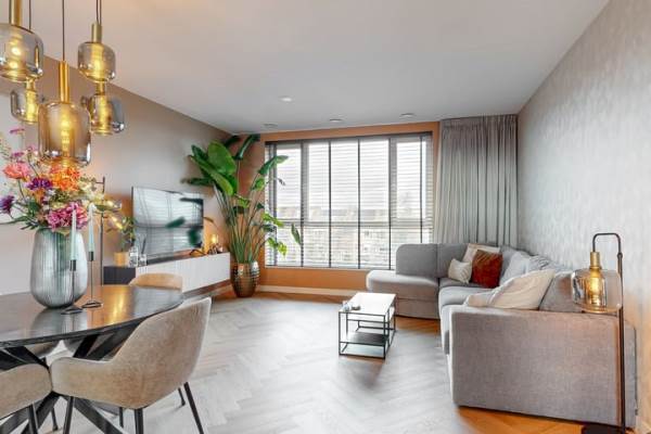 Woning Ambachtsweg 44 Velserbroek