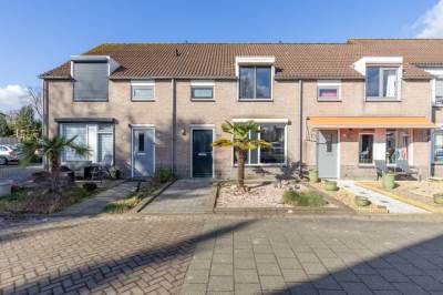 Woning Pastoor van Boxelhof 48 Rijen