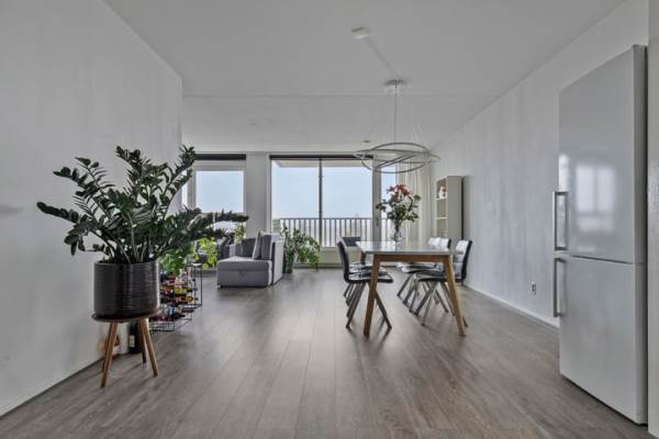 Woning Stationsplein 66 Schiedam