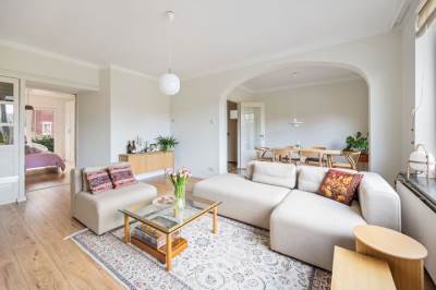 Woning Alberdingk Thijmkade 8 Voorburg