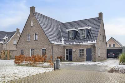 Woning Oude Meerdijk 58 Emmen