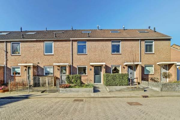 Woning Slotplein 24 Langerak
