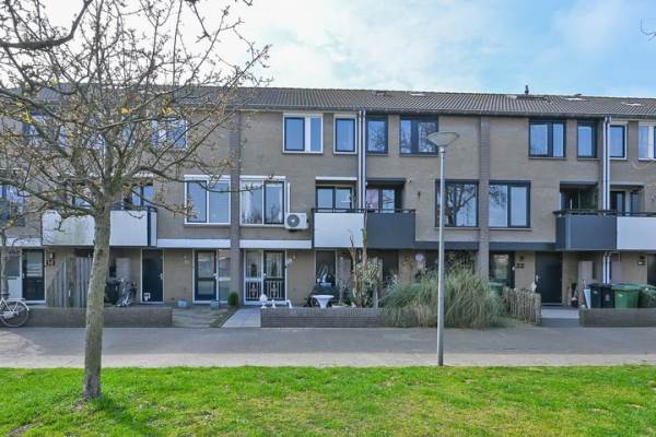 Woning Willem Barentsstraat 18 Hoek van Holland