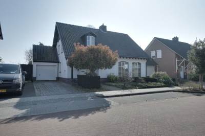Woning Pastoor van Crugtenlaan 4 Heythuysen