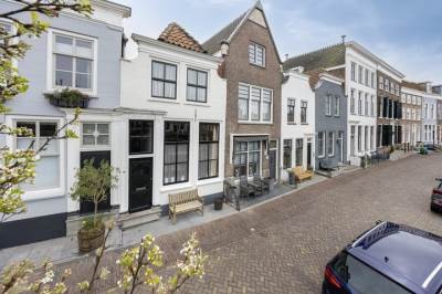 Woning Grote Kade 12 Goes