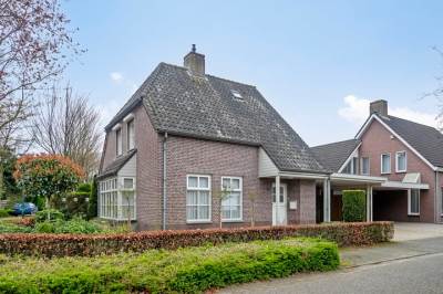 Woning Antoon van der Heijdenstraat 1 Hapert