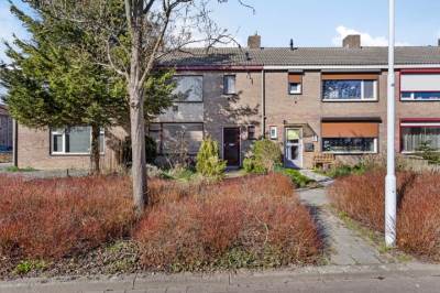 Woning Amaliastraat 8 Sas van Gent