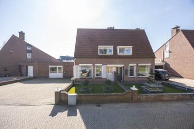 Woning Zwartenburg 20 St. Willebrord