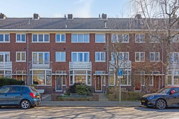 Woning Van Baerlestraat 64 Dordrecht