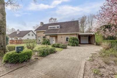 Woning Dr. P. C. de Brouwerlaan 11 Hilvarenbeek