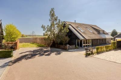 Woning Pastoor van Gestelstraat 8 Oirschot