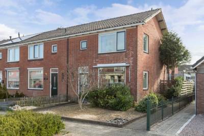 Woning Professor Camperstraat 2 Franeker