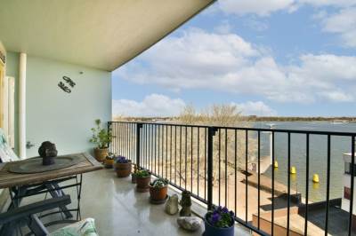 Woning Venetiëhof 123 Amsterdam