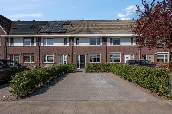 Woning Stuivenes 15 Rhenen