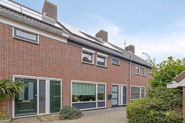 Woning Klagerstuin 148 Zwaag