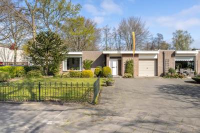 Woning Anna van Burenlaan 32 Alphen aan den Rijn