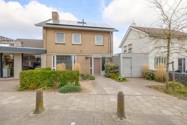 Woning Brugstraat 18 Vinkel (Gem. Den Bosch)