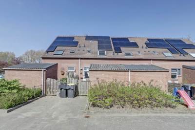 Woning Standerdmolen 8 Puttershoek