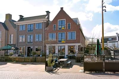 Woning Reghthuysplein 25 Nieuwkoop
