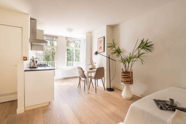 Woning Da Costastraat 1012A Amsterdam