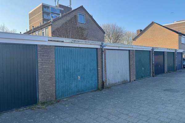 Garage President Wilsonlaan 29C Middelburg
