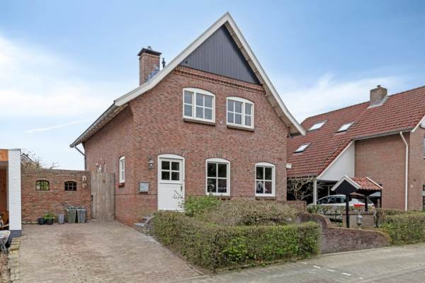 Woning IJsvogelstraat 69 de Lutte