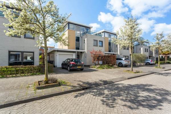 Woning Agnes Cantastraat 9 Rotterdam