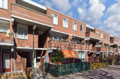 Woning Escamplaan 943 Den Haag