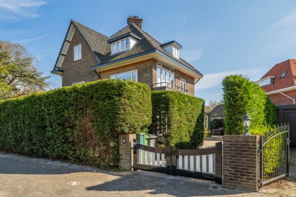 Woning Hoflaan 1 Wassenaar