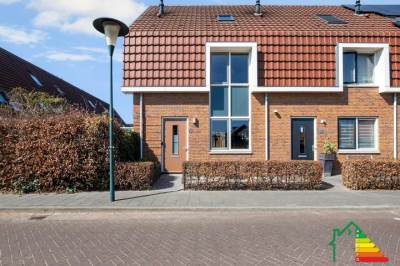 Woning Zwanenbloem 51 Elst (GE)