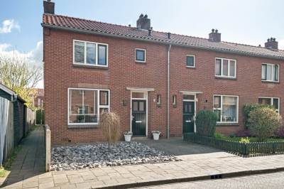 Woning Stephensonstraat 1 Hengelo (OV)