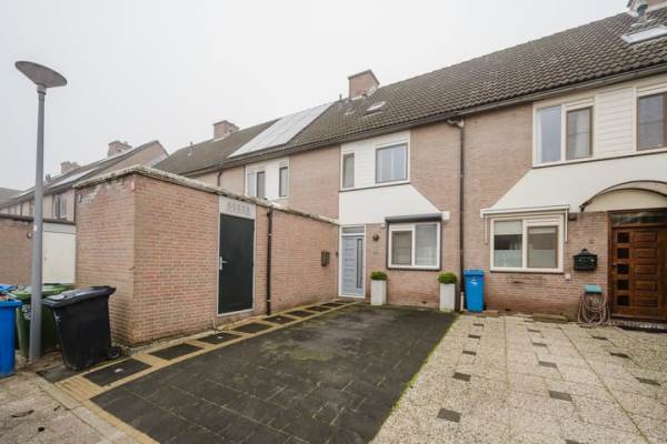 Woning Plevier 8 Hoogvliet Rotterdam