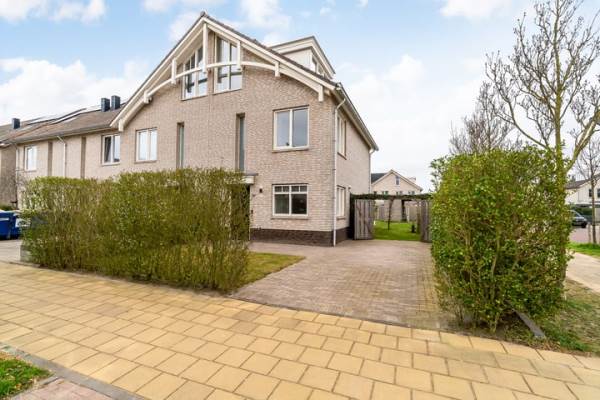 Woning Henk Nijlandstraat 14B Hoek van Holland
